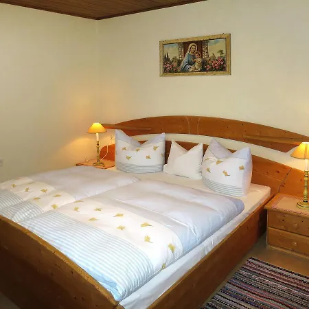 Ferienwohnung 241s * Finkenberg